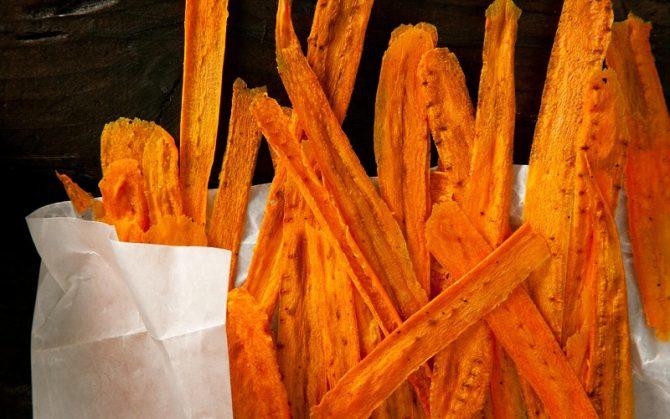 Homemade Carrot Chips recipe